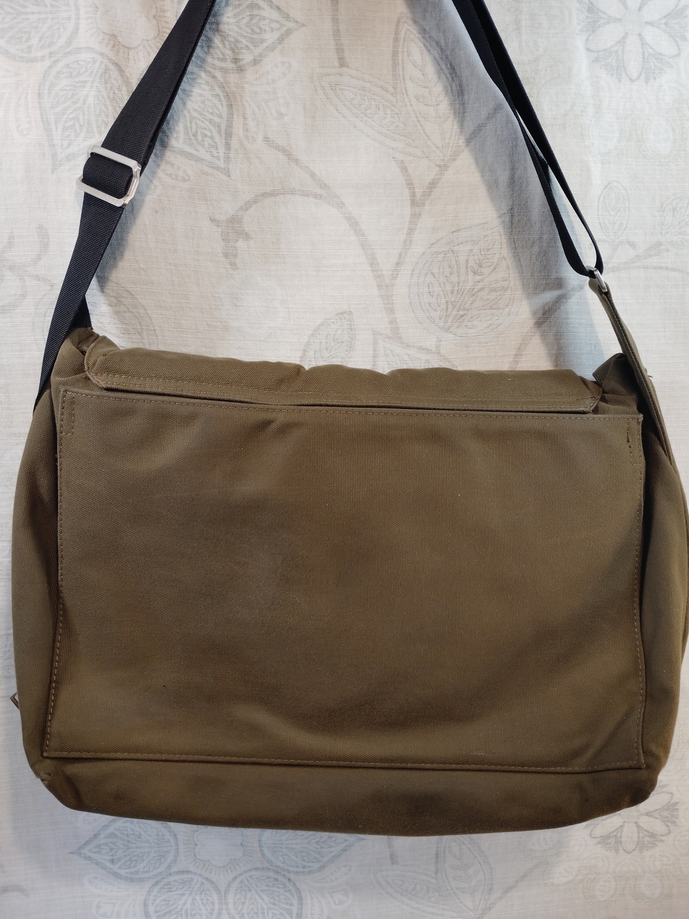 Jack Spade Olive Green Canvas Messenger /Laptop Bag